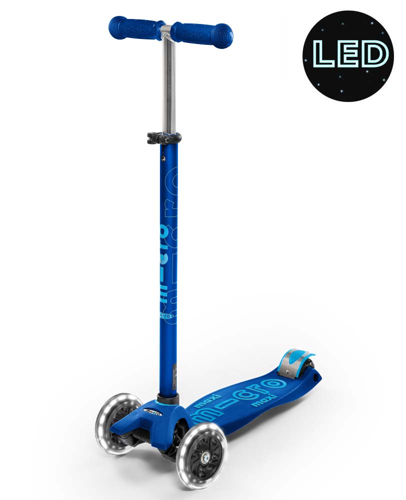 Maxi Micro Deluxe LED Navy Blue | Micro Scooters Perth