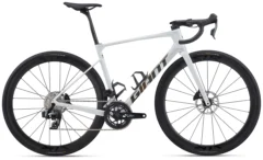 Giant Defy Advanced Pro 1 2026 White